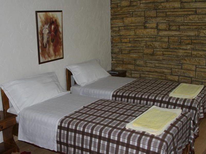 Hotel Nasho Vruho Берат Екстер'єр фото